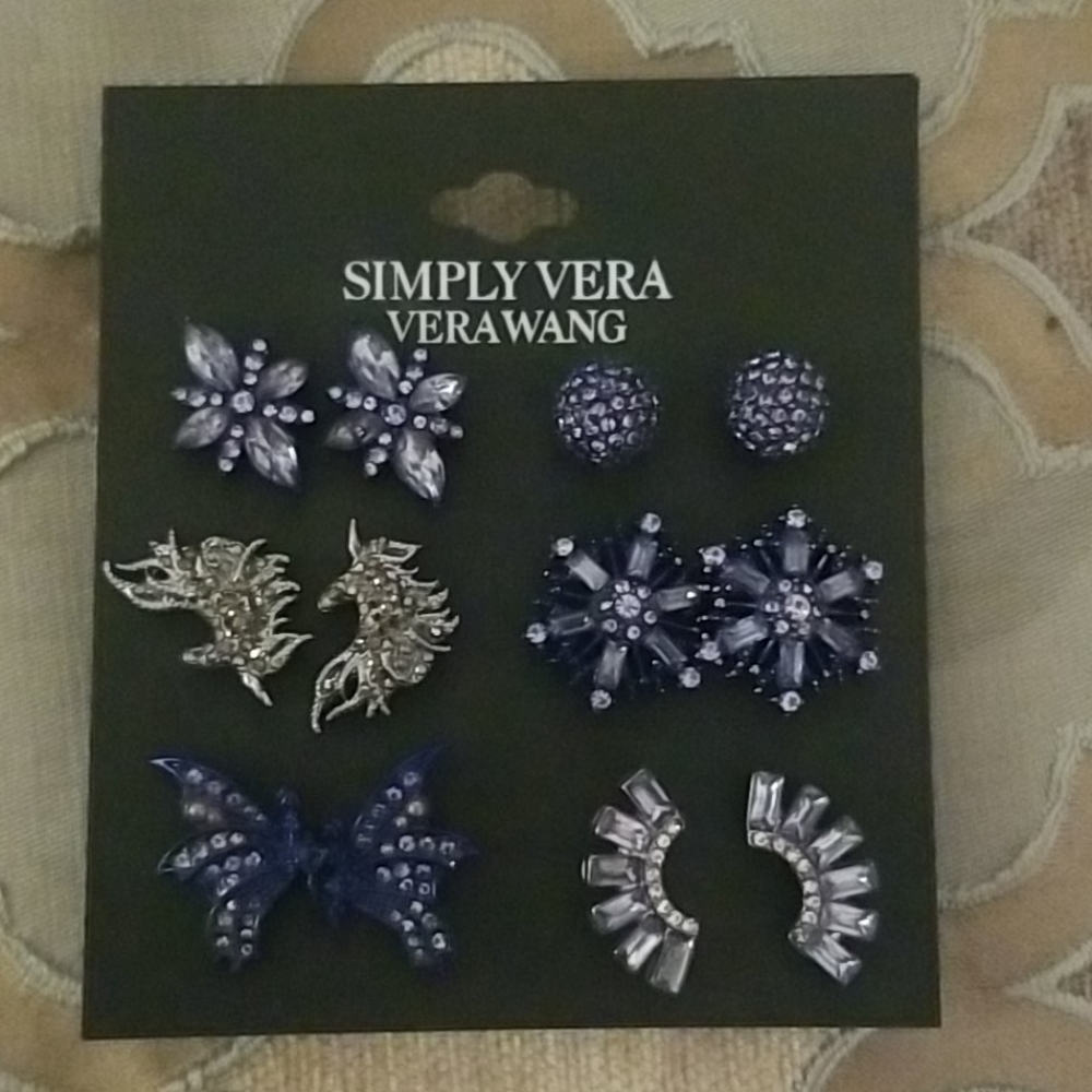 Simply Vera Earrings